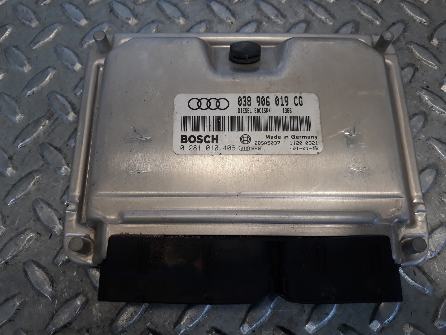 Peça - Centralina Check Control Audi A4 1.9 Tdi 116Cv 1896Cc