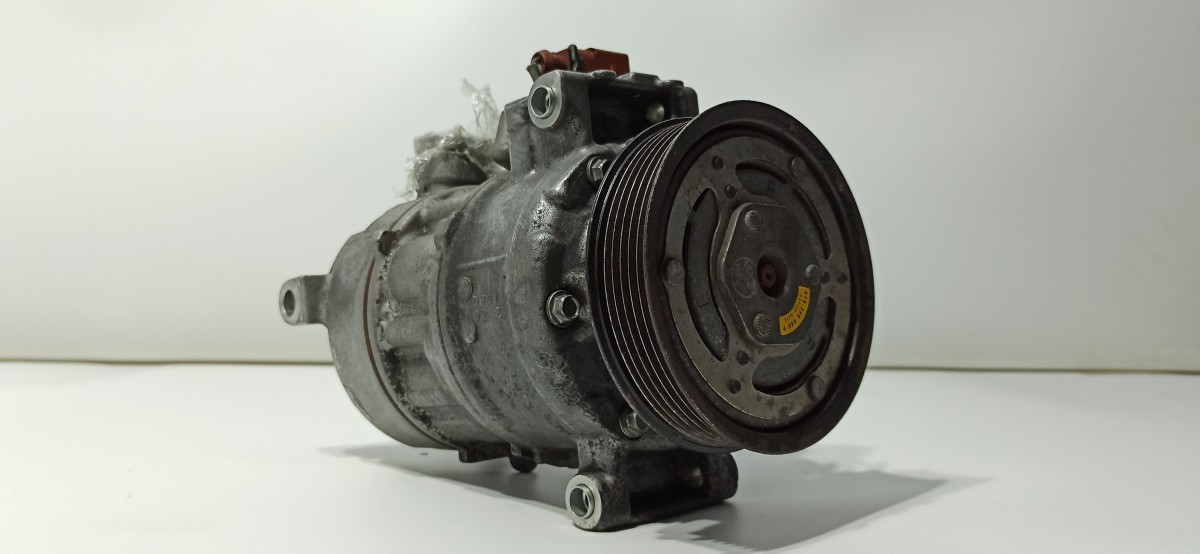 Peças - Compressor De Ar Condicionado Audi A4 Ber. (B8) Basis