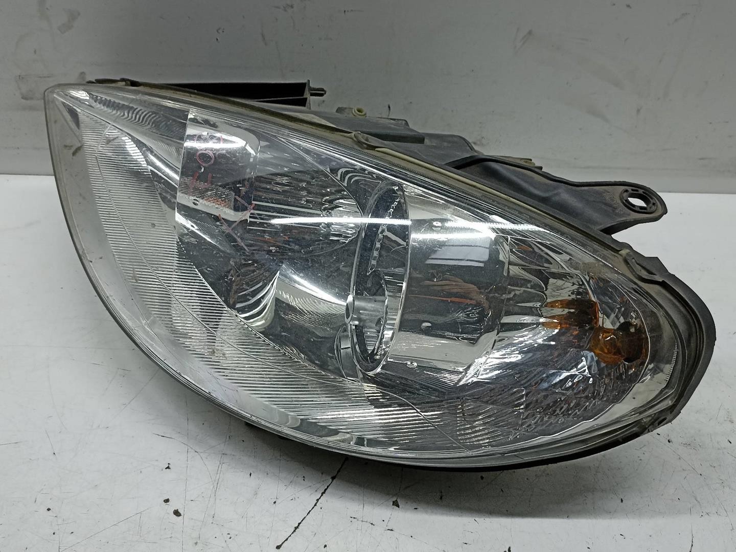 Peças - Farol Esquerdo Peugeot 807 2007