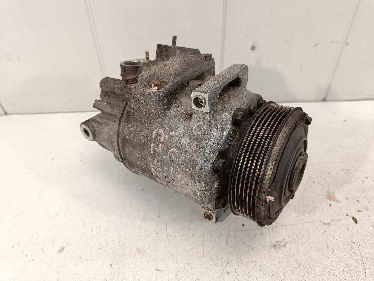 Peças - Compressor Ar Condicionado Volkswagen Golf V 2005 -1K0820803