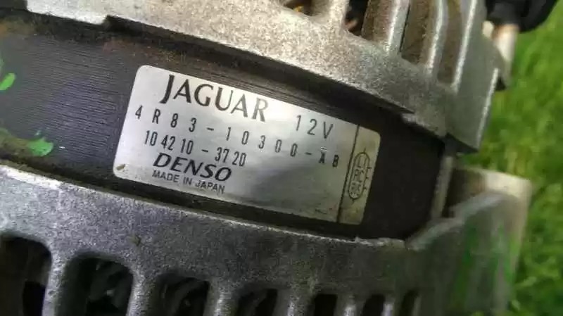 Peça - Alternador Jaguar S-Type 2004 -1042103720