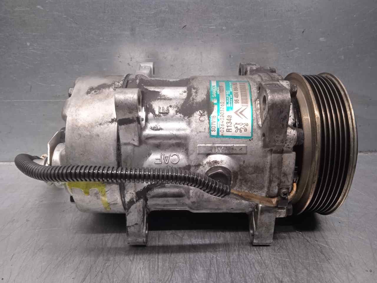 Peça - Compressor Ar Condicionado Peugeot 206 Fastback 2002 -964048