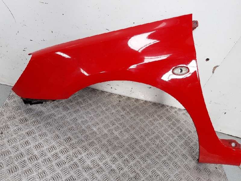 Peça - Guarda-Lamas Frontal Esquerdo Peugeot 307 Cc 2005 -