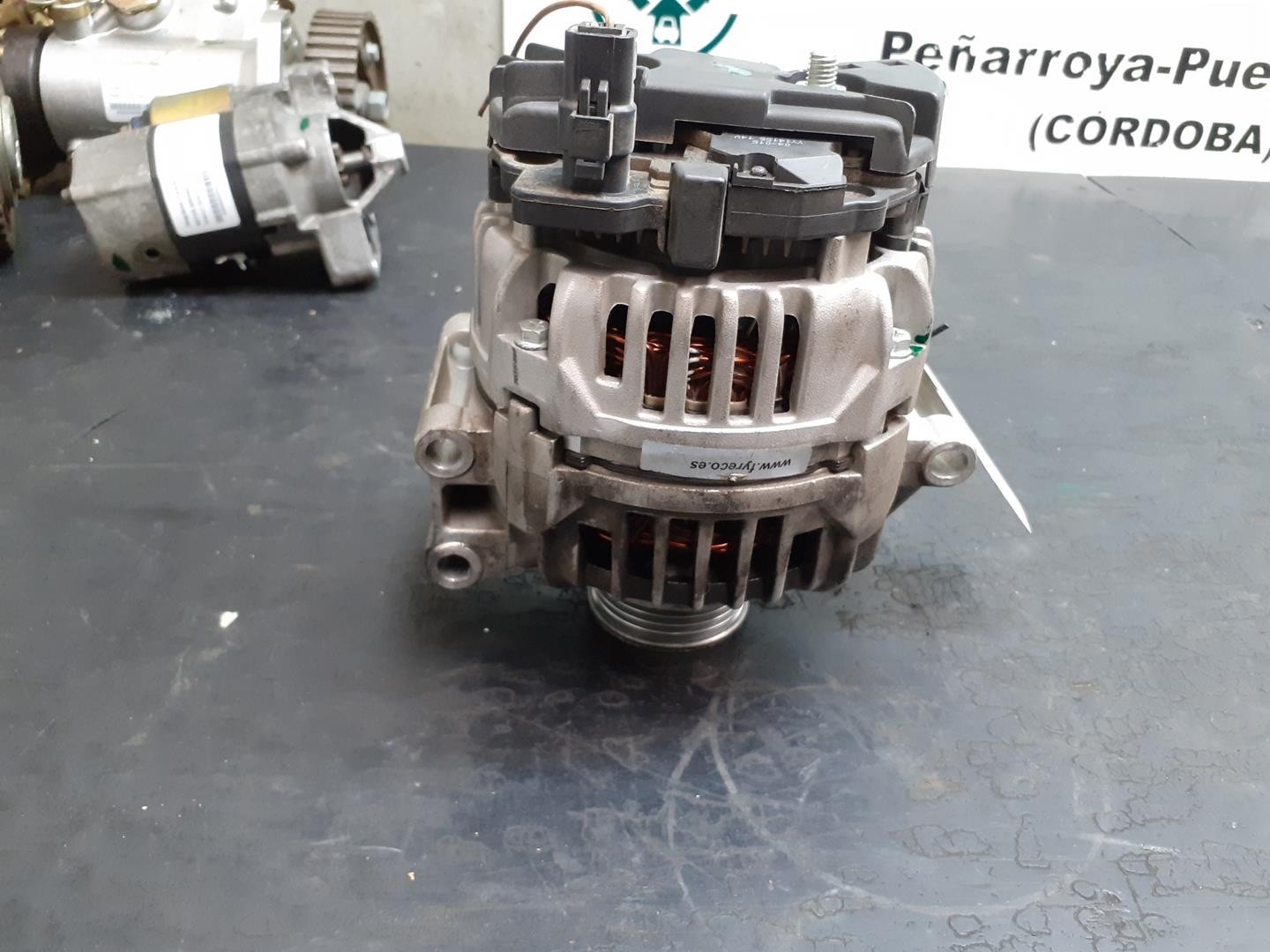 Peça - Alternador Renault Megane Scenic 2001