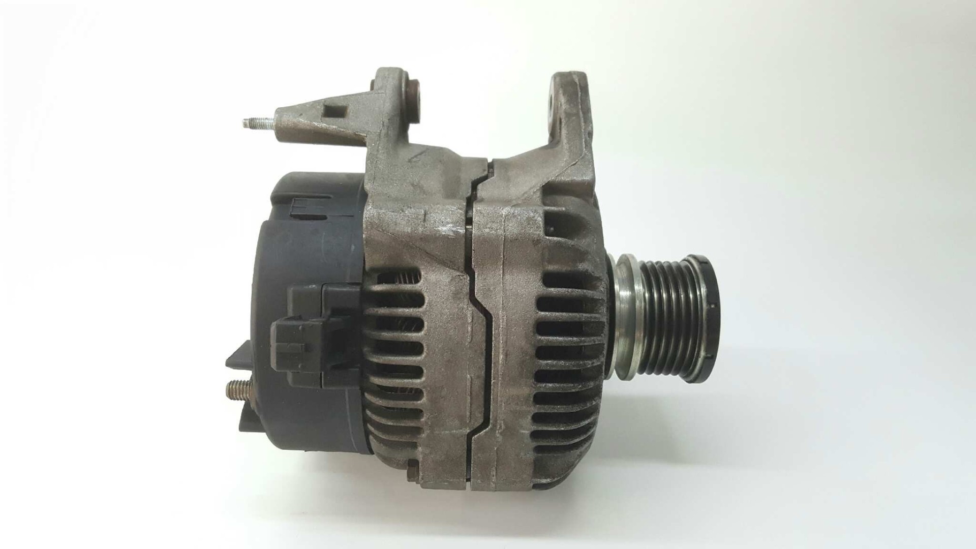 Peça - Alternador Seat Ibiza (6K) Cl