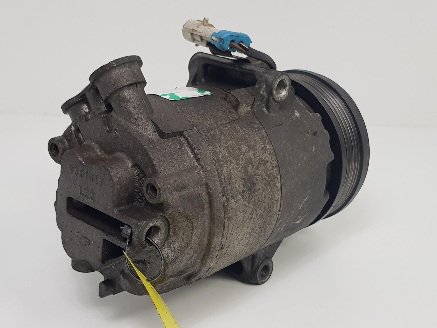 Peças - Compressor Ar Condicionado Opel Zafira A Limusina 2000 -6561